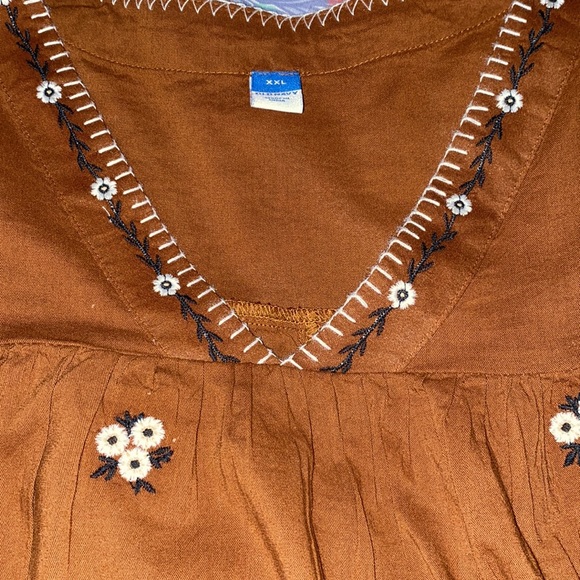 NEW Old Navy floral embroidered boho peasant top - Picture 7 of 9